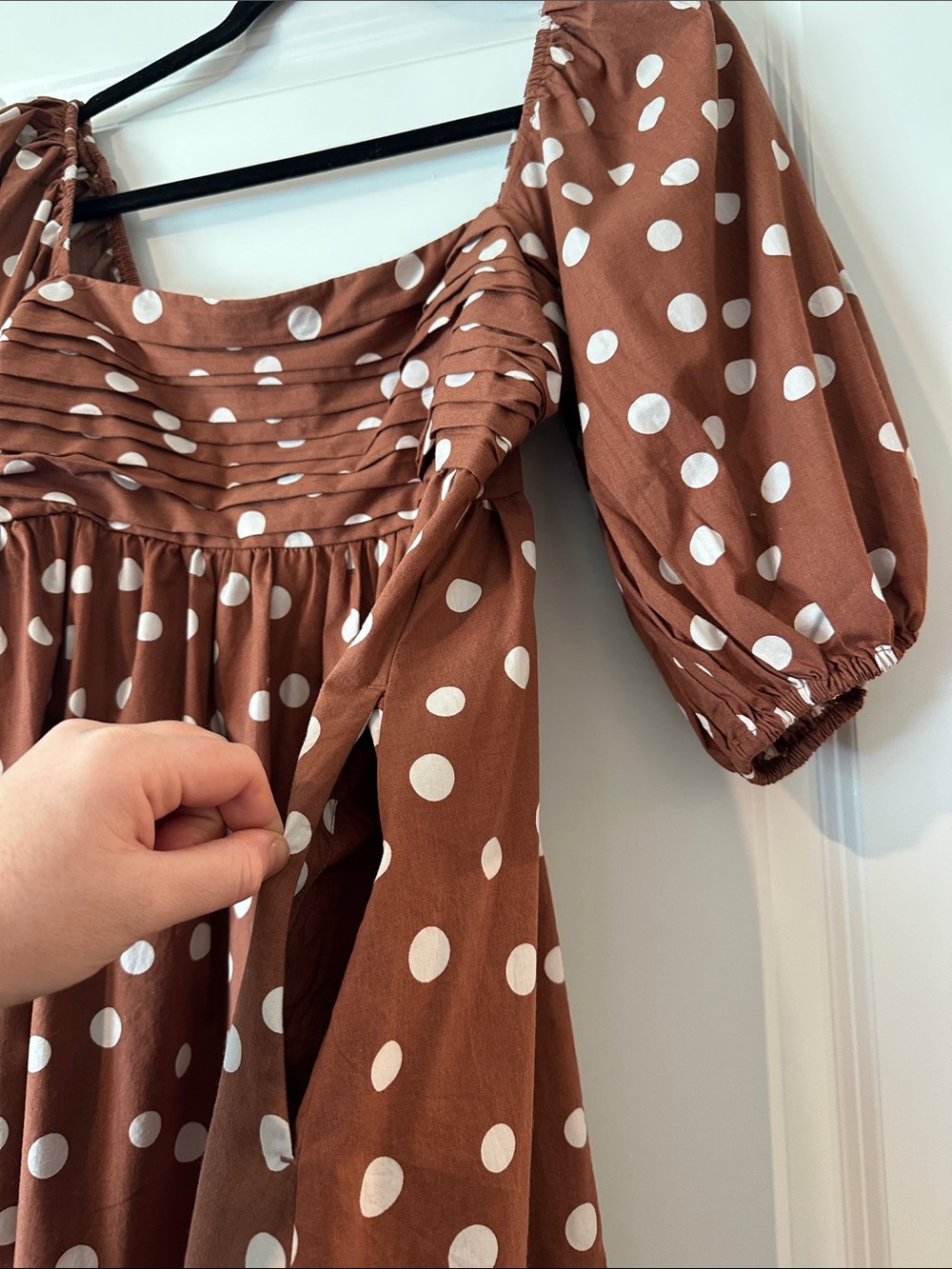 Abercrombie & Fitch Brown Polka Dot Puff Sleeve Mini Dress with Pockets! - Picture 3 of 4